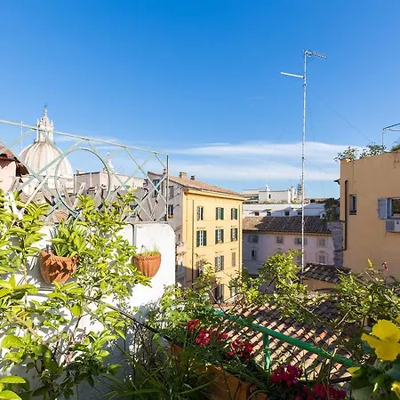 Governo Vecchio 84 With View Rome